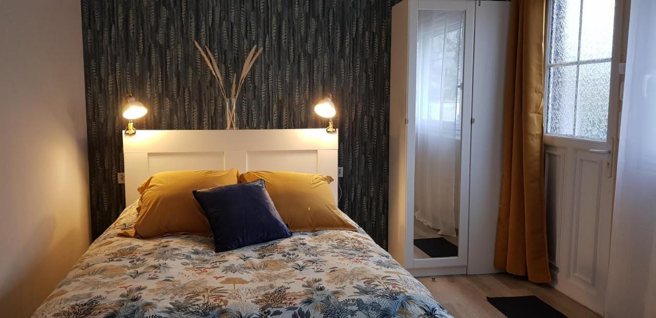 Chamvres Agreable Petite Maison Proche Joigny מראה חיצוני תמונה