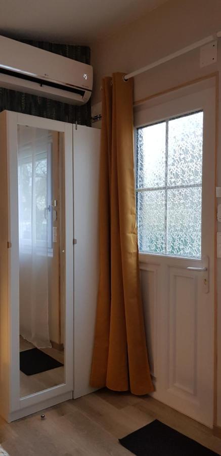 Chamvres Agreable Petite Maison Proche Joigny מראה חיצוני תמונה